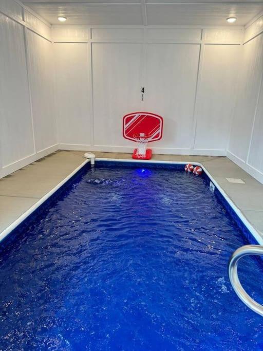 Villa New! Indoor Pool/Ps 5/Hot Tub/Parkway à Pigeon Forge Extérieur photo