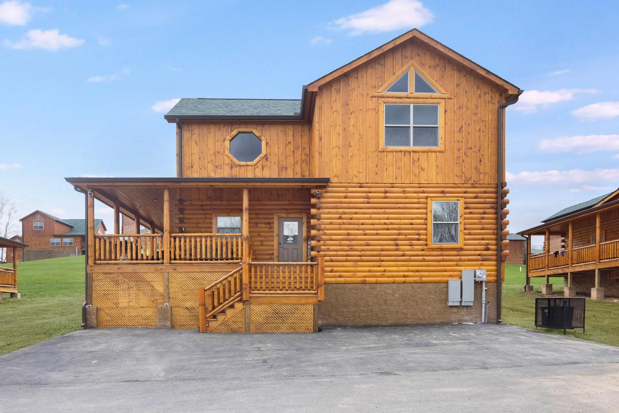 Villa New! Indoor Pool/Ps 5/Hot Tub/Parkway à Pigeon Forge Extérieur photo